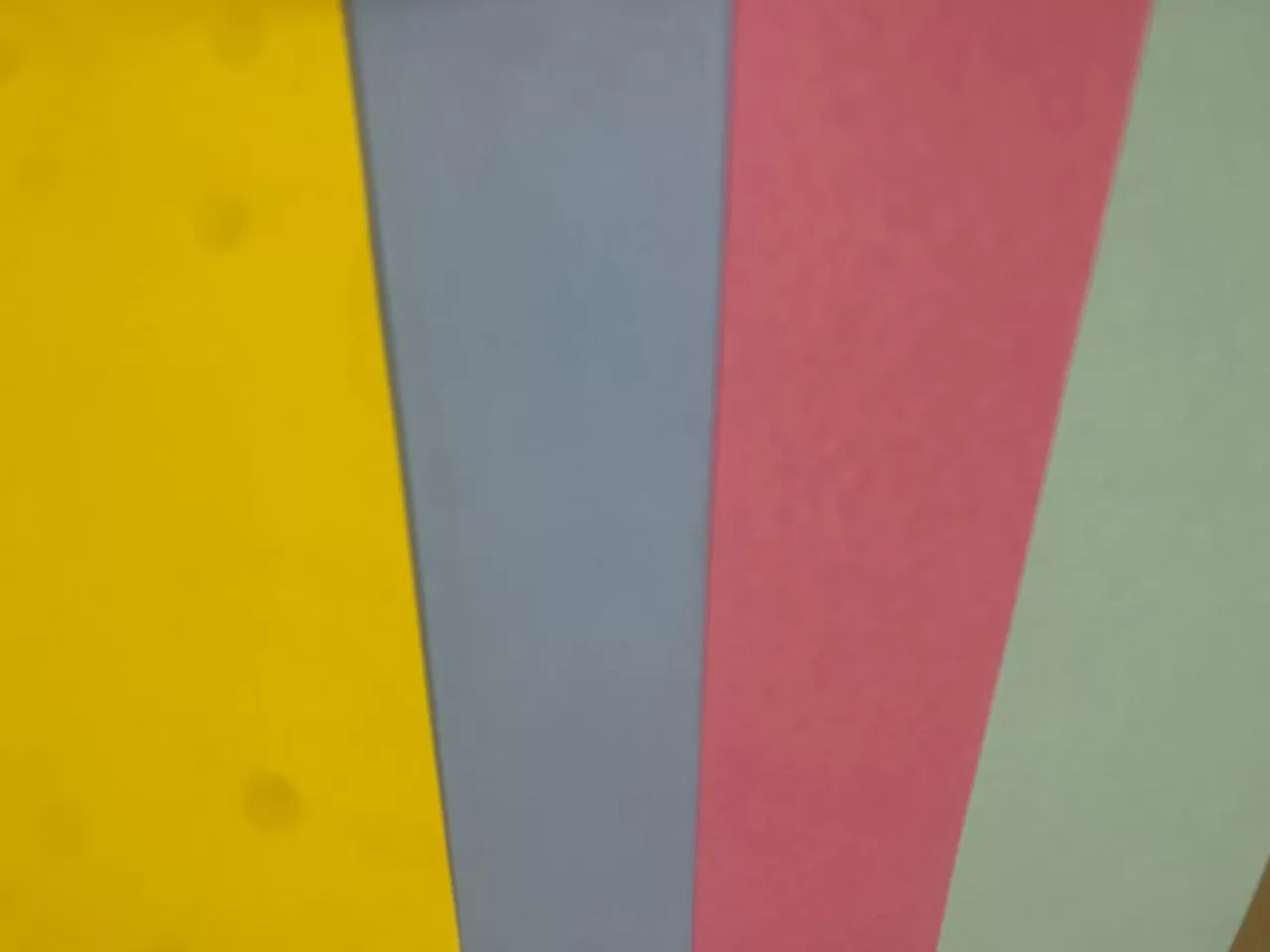 COLOUR CHART 22X28
