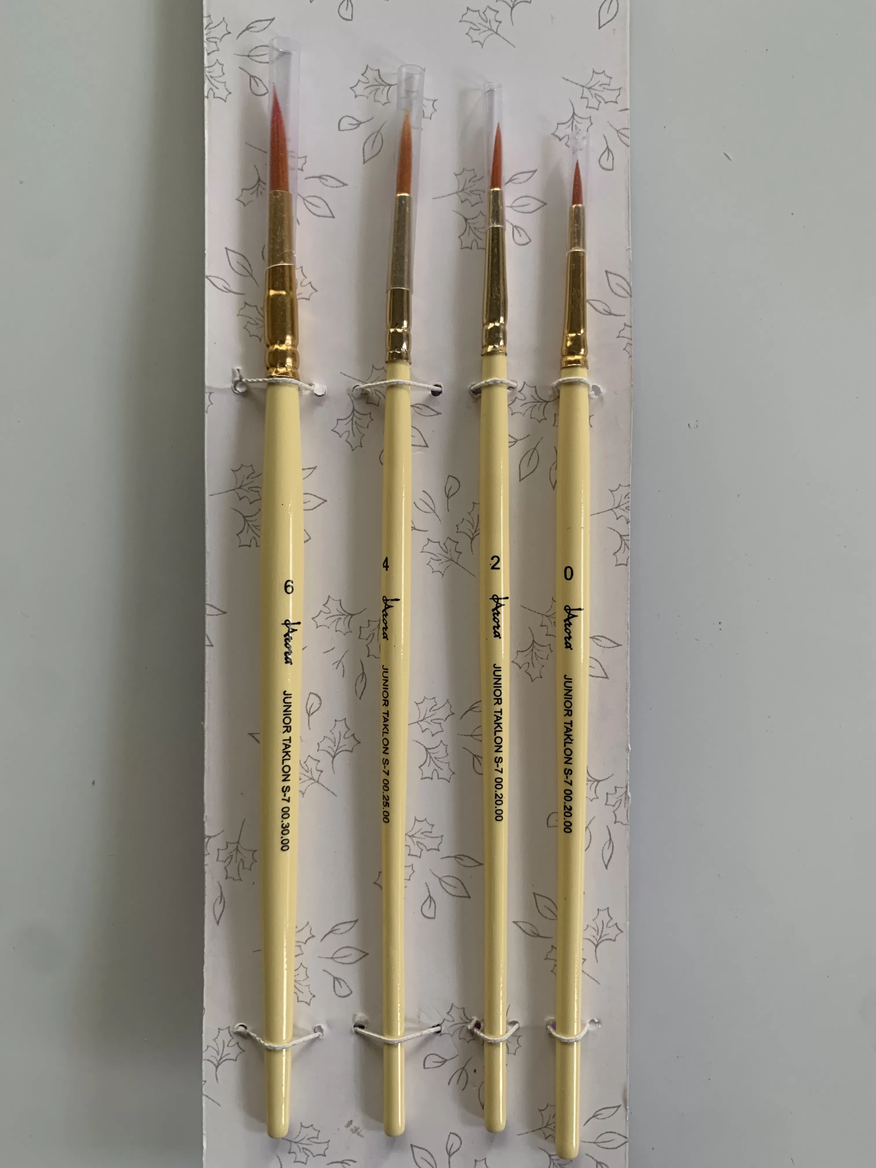 ARORA BRUSH ROUND SET OF 4 FOR WATER COLOUR , ACRYLIC