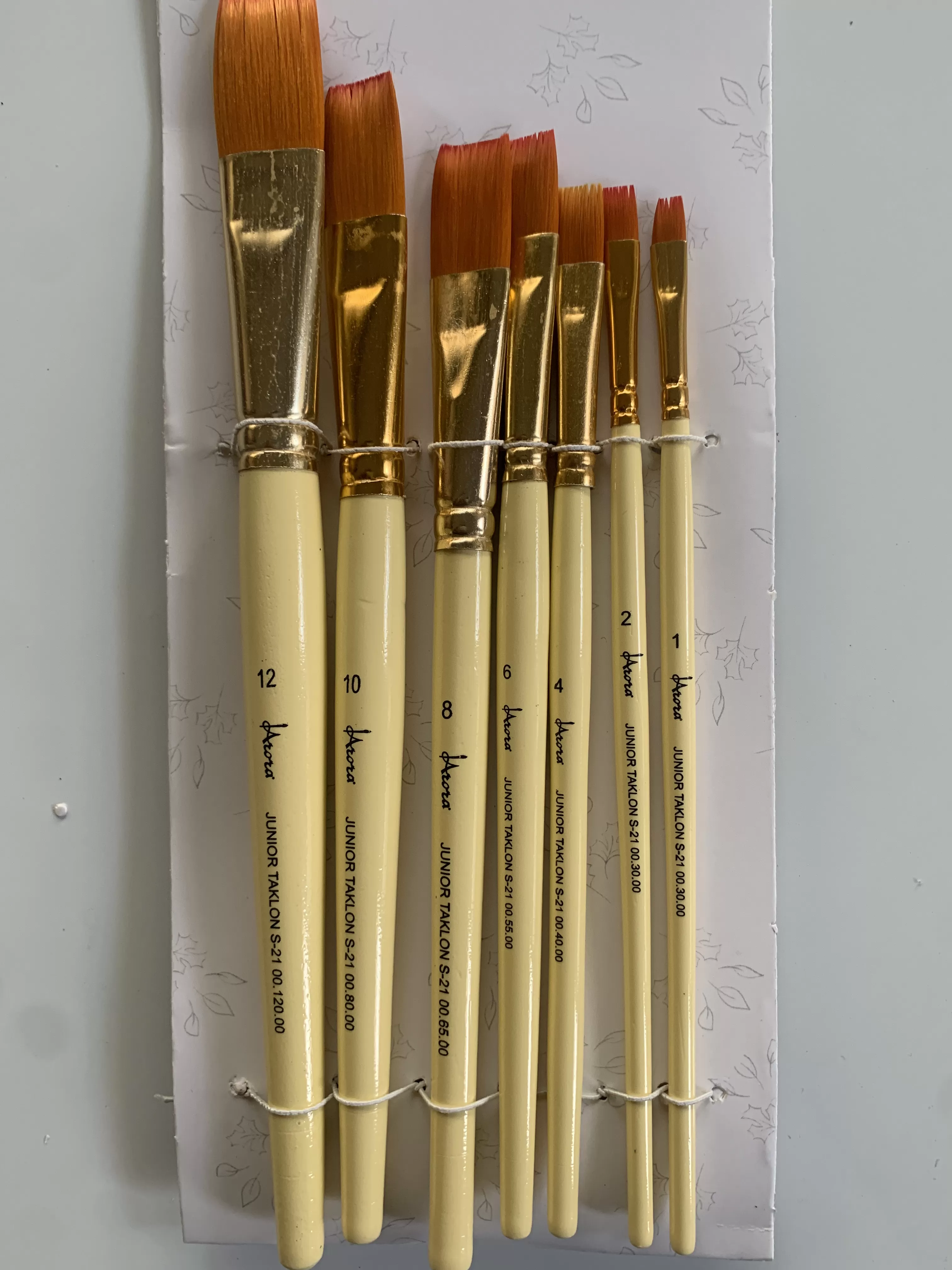ARORA BRUSH FLAT SET OF 7 FOR WATER COLOUR , ACRYLIC